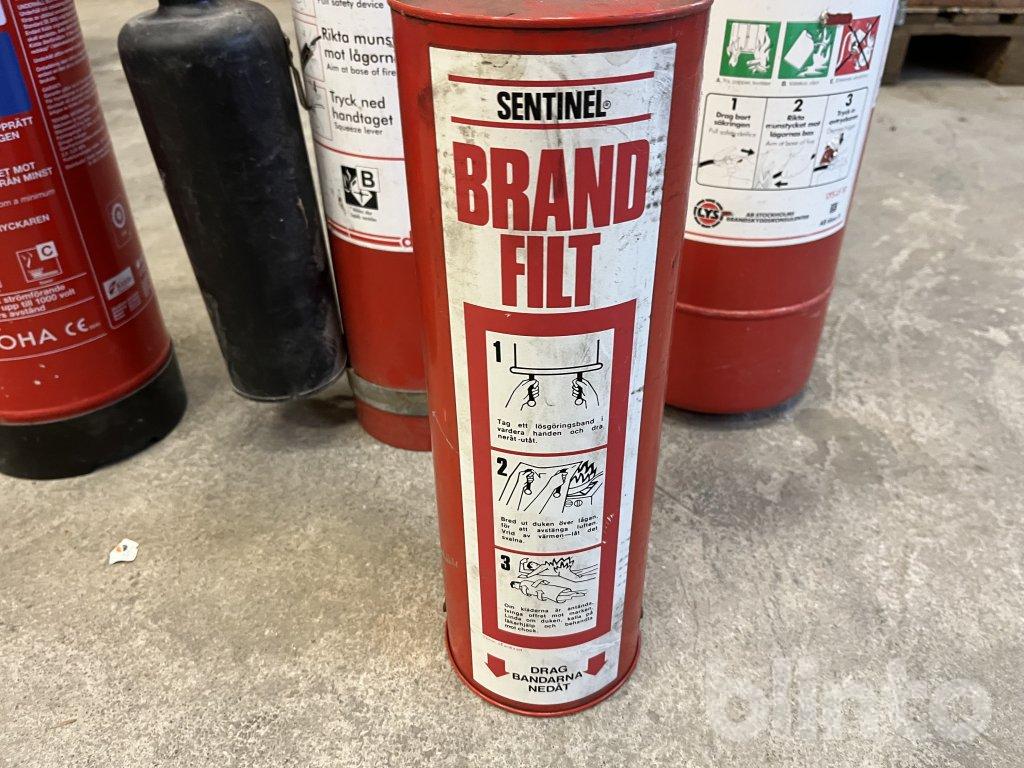 Brandsläckare - Kidde med fler | Blinto auktioner