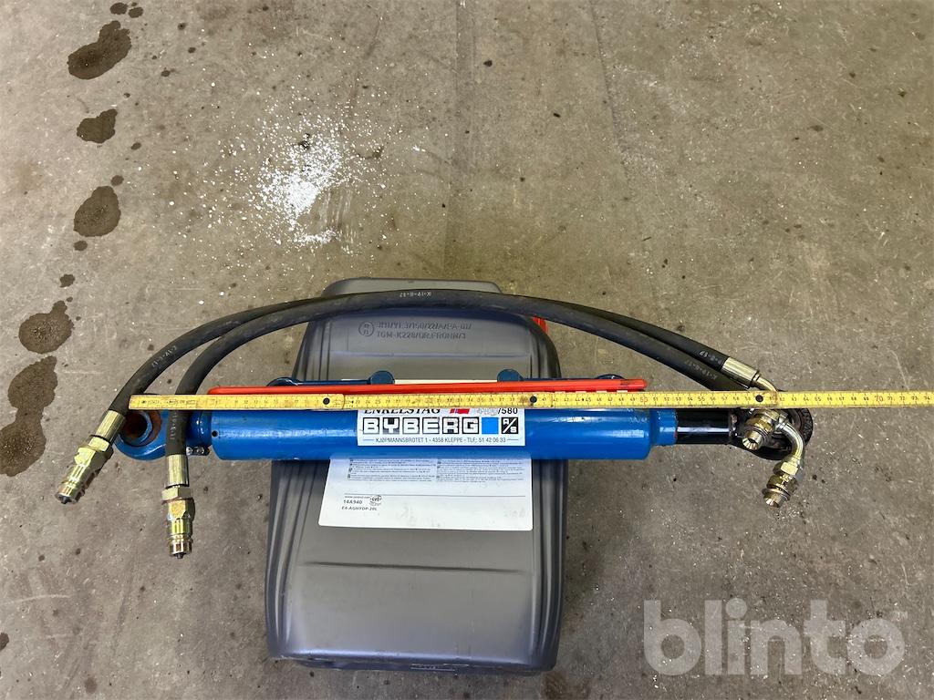 Hydraulik tryckstång - Byberg 4100/580 | Blinto auktioner