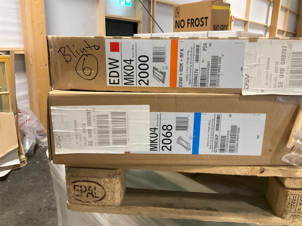 Takfönster 78x98 - Velux | Blinto auktioner