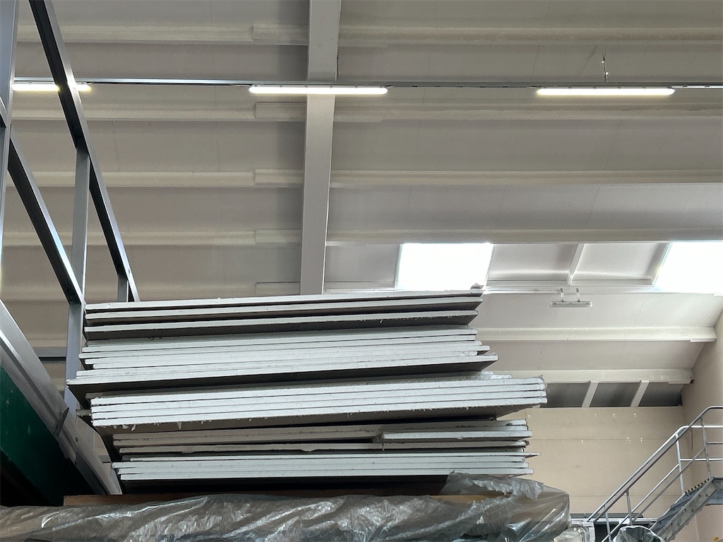 Gips - Gips | Blinto auktioner