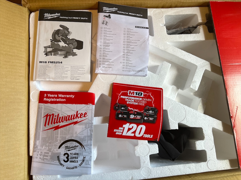 Kapsåg - Milwaukee M18 FMS254 | Blinto auktioner