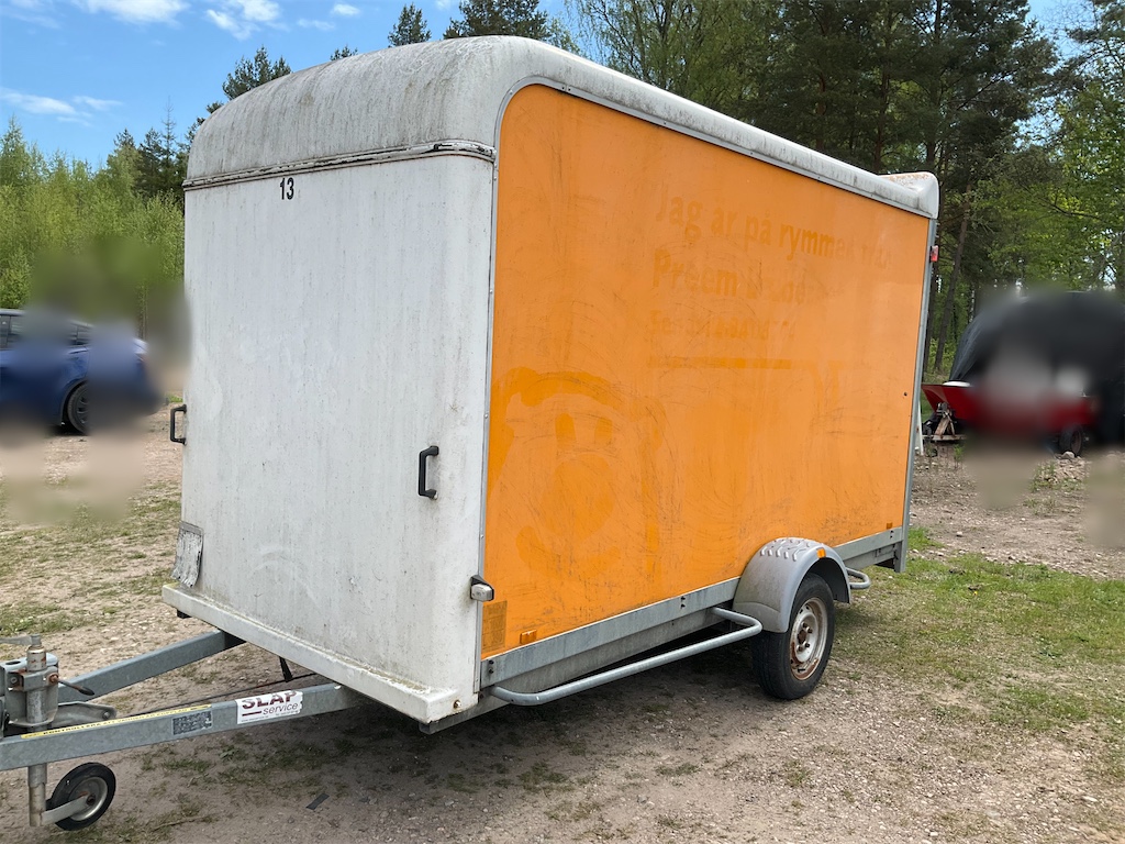 Släp - THULE CE100035R | Blinto auktioner