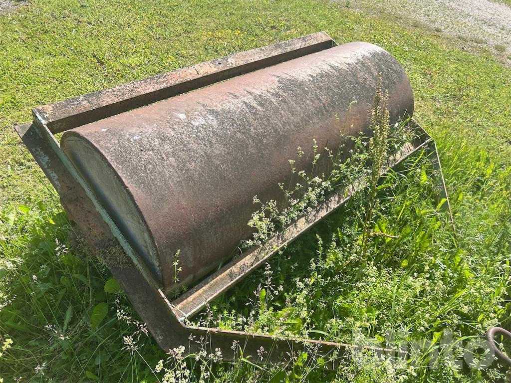 Betongvält - 3 stycken i bredd | Blinto auktioner