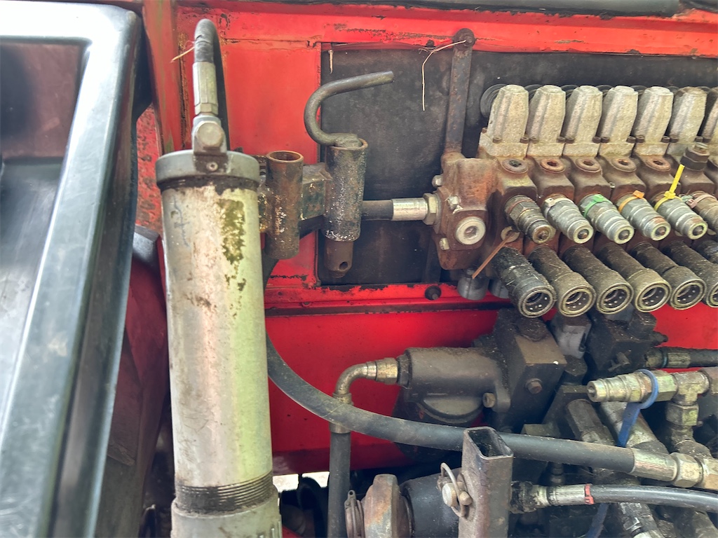Traktor - BM VOLVO-VALMET 505-4 | Blinto auktioner