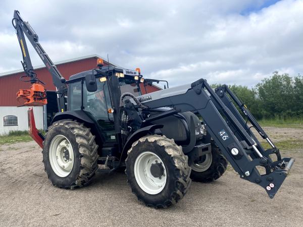 traktor-valtra-a93-blinto-auktioner