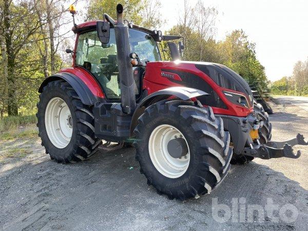 Traktor VALTRA T234 Direct