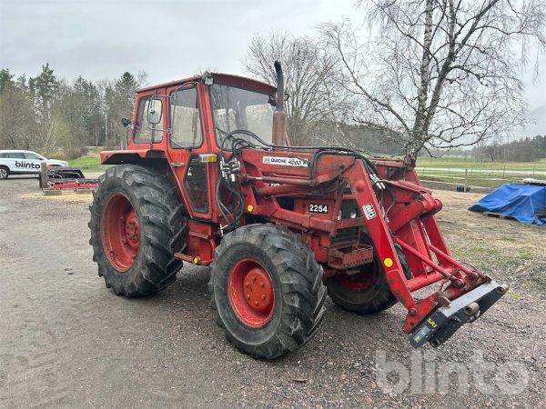 Traktor BM VOLVO 2254