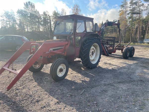 Traktor huggarvagn INTERNATIONAL454 TA