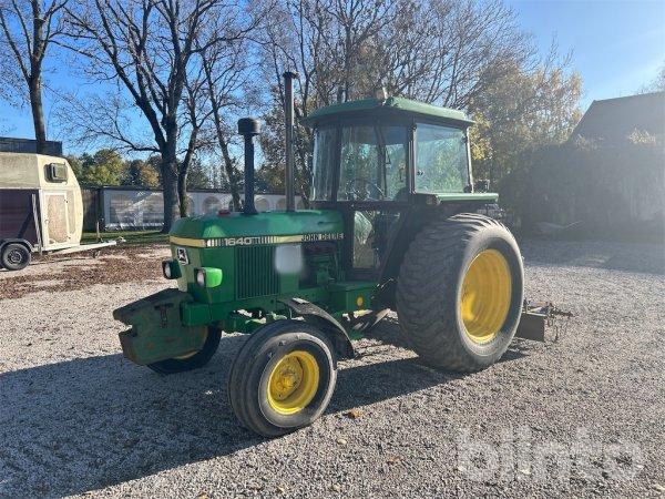 Traktor JOHN DEERE 1640 HILO