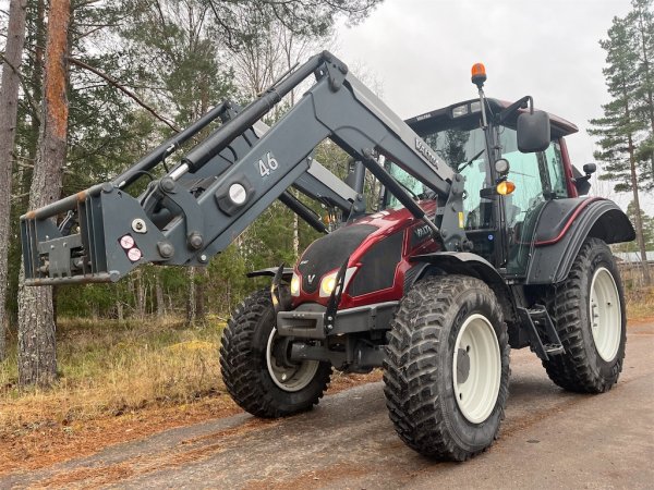 Traktor VALTRA N-SERIES N103