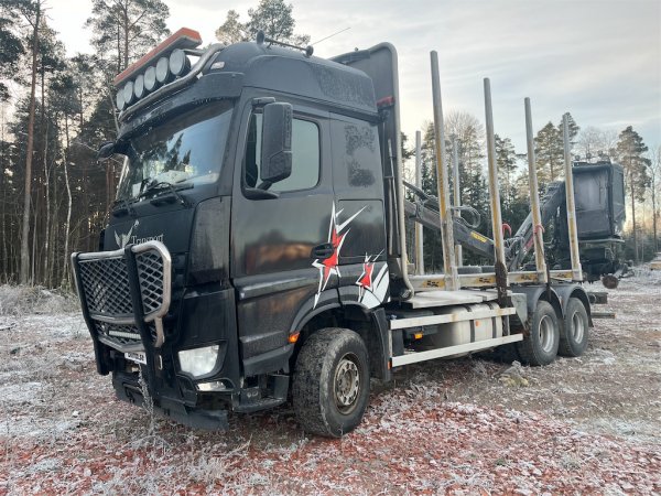 Timmerbil MERCEDES-BENZ Arocs 963-7-E