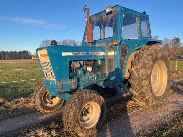 Traktor FORD 5000