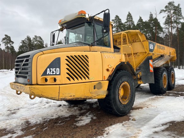 Dumper VOLVO A25D