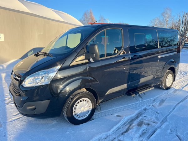 Personbil FORD Tourneo Custom 300 2.2 TDCi