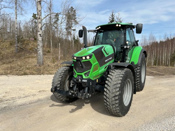 Traktor DEUTZ-FAHR 6185TTV