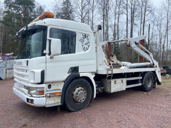 Liftdumperbil SCANIA P94DB4X2NB310