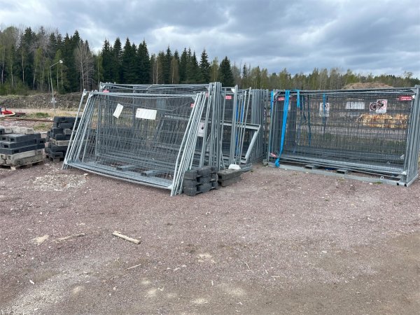Byggstaket  98st på ställning med fötter