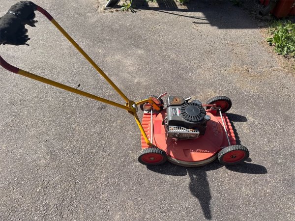 Motorgräsklippare Klippo Pro21