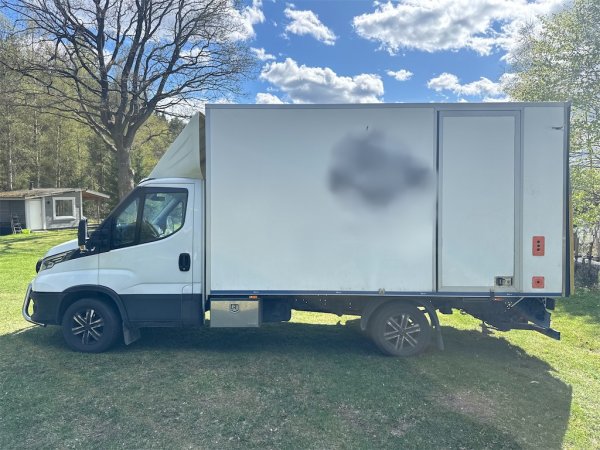 Lätt lastbil IVECO