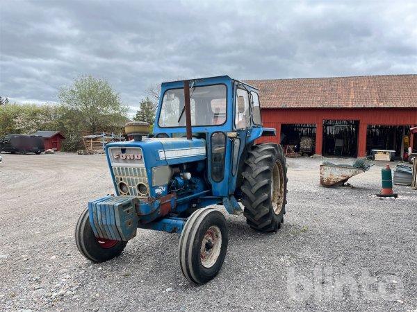 Traktor FORD 7000