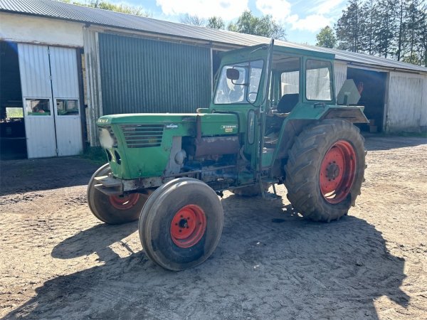 Traktor DEUTZ D 10006