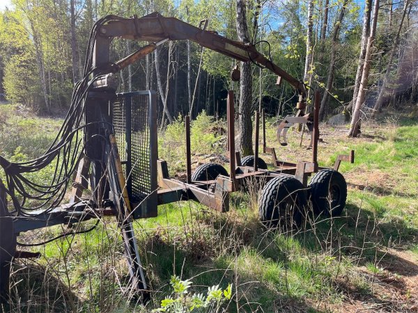 Skogsvagn  Weimer vagn med Lima kran 