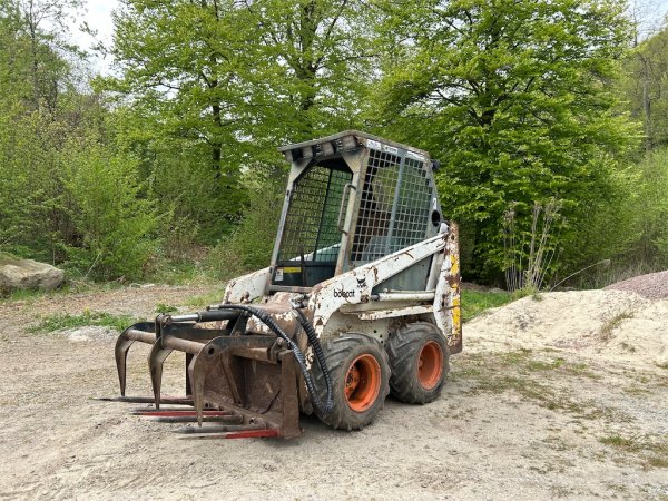 Bobcat 443