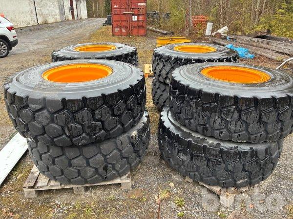 Däck och fälg - Continental EM Master Contiearth 20,5 R25 | Blinto ...