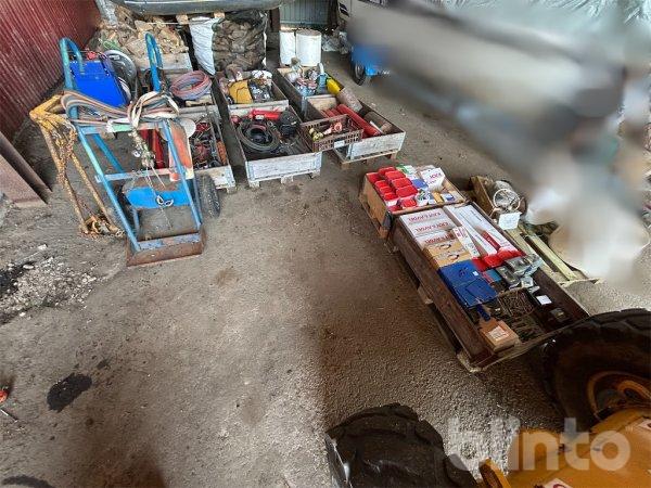 Verkstadstillbehör ESAB Hitachi med mera