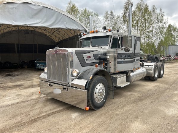 Lastbil PETERBILT 359 ST