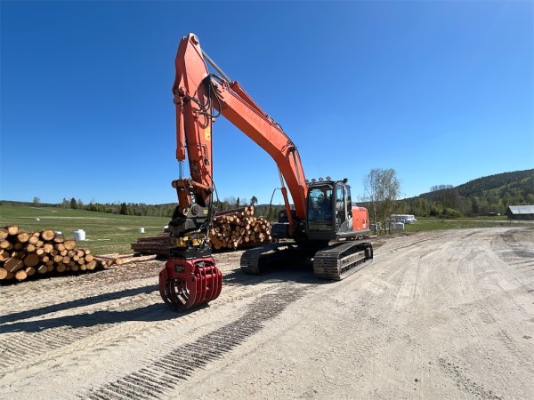 Bandgrävare Hitachi 250 -3 Lc 
