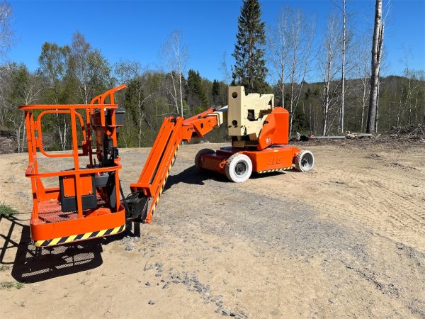 Vikbomlift Jlg E400Ajp narrow