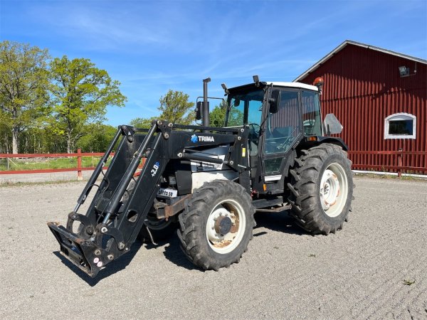 Traktor VALMET 665-4