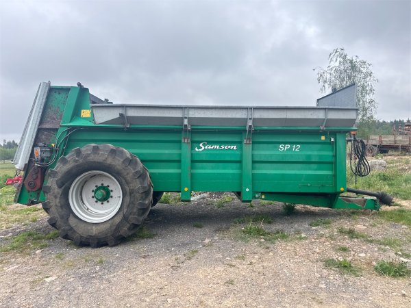 Gödselspridare Samson SP12