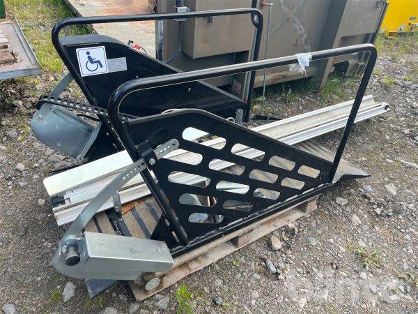 Handikapphiss Liftcat 210 Porta