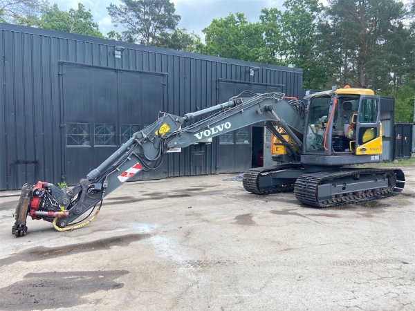 Bandgrävare Volvo ECR 145C
