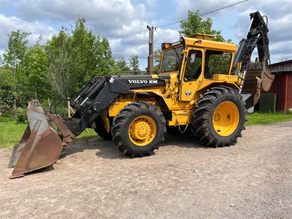 Traktorgrävare  Volvo BM 646
