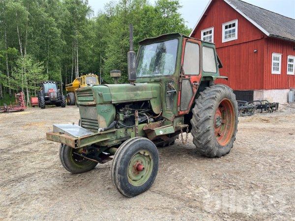 Traktor VOLVO BM T 650 (Militär)