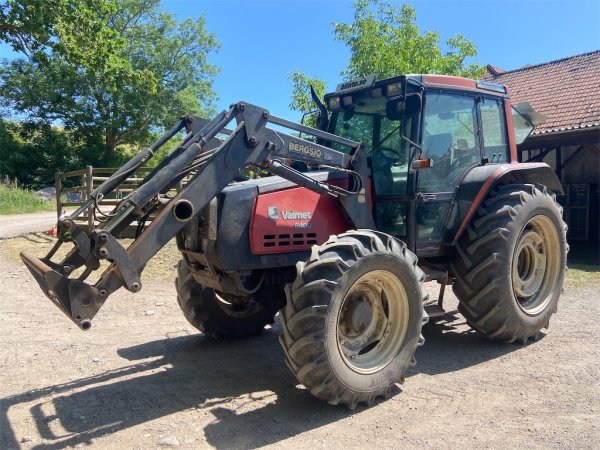Traktor VALMET 6400