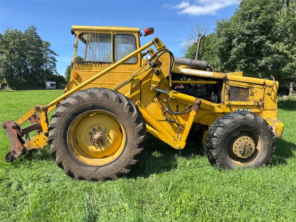 Baklastare Volvo BM 841