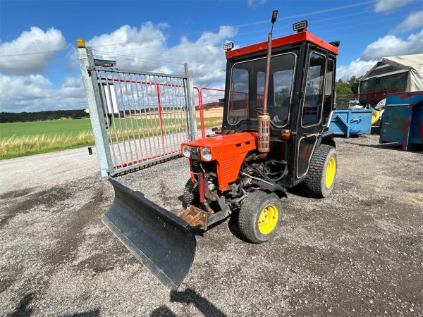 Mini Traktor  Kubota 
