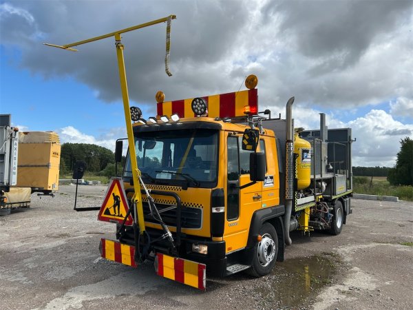 Extruderbil Volvo F250
