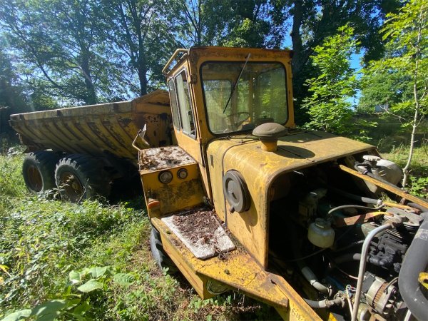 Dumper VOLVO-BM S 860