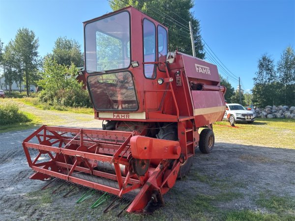 Tröska Deutz Fahr 750