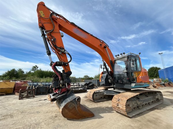 Bandgrävare  Doosan DX 235 LCR 