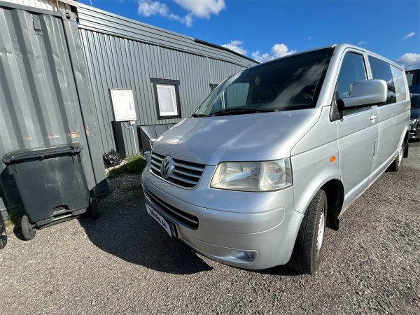 Lätt lastbil VW KOMBI 2,5 AUT