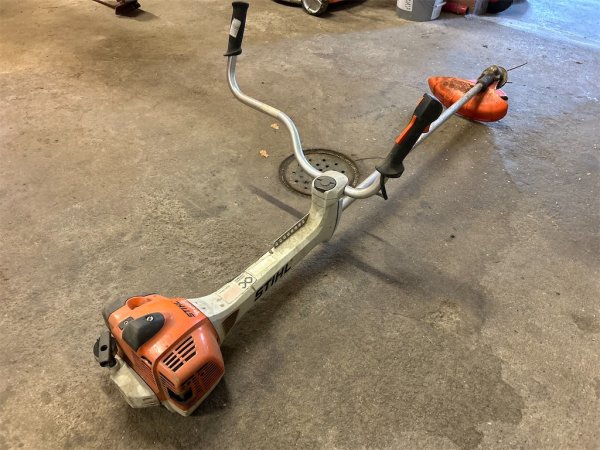 Trimmer/röjsåg  Sthil FS410 C-M/L