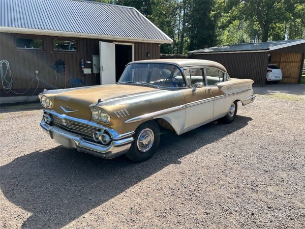 Veteranbil CHEVROLET BEL-AIR 348