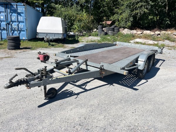 Biltransport THULE AT2000B