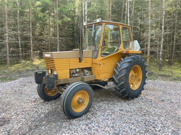Traktor VALMET 502